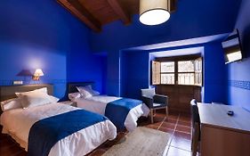 La Casona de Montealegre
